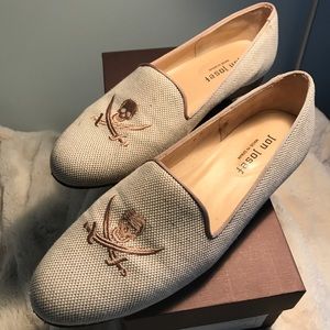 Jon Josef Skull Flats Size 8. Natural Linen